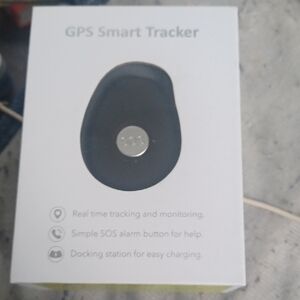 Black GPS Smart Tracker